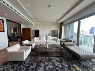 For sale 3 bedrooms condo in Pathum Wan, Bangkok