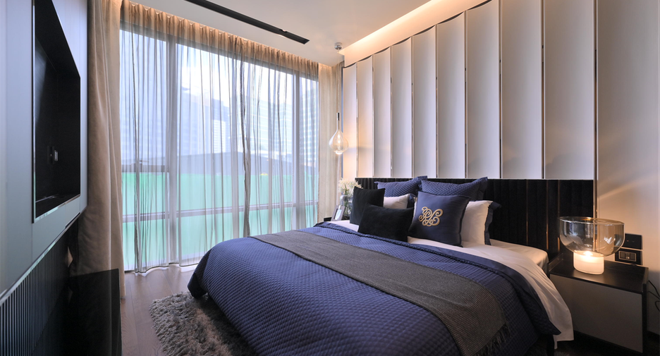 For sale 2 bedrooms condo in Watthana, Bangkok