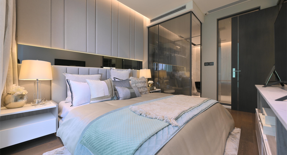 For sale 1 bed condo in Watthana, Bangkok