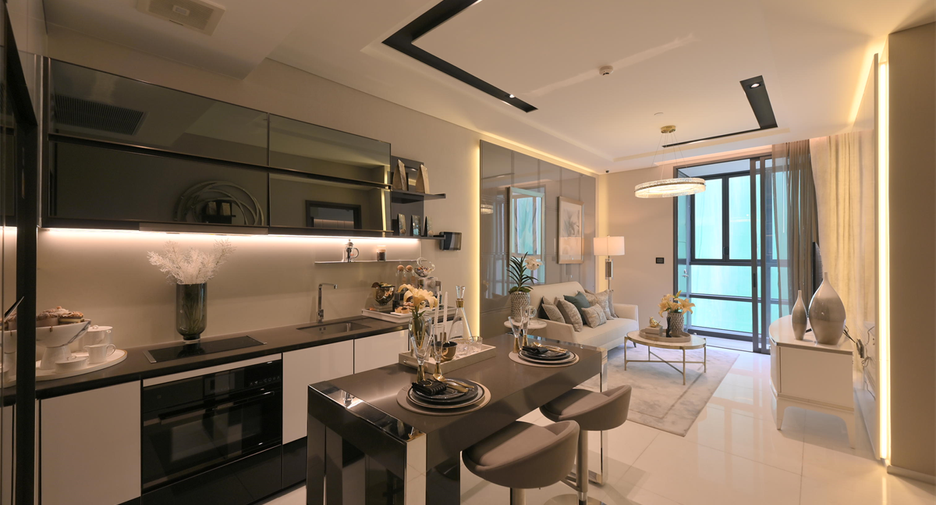 For sale 1 bed condo in Watthana, Bangkok