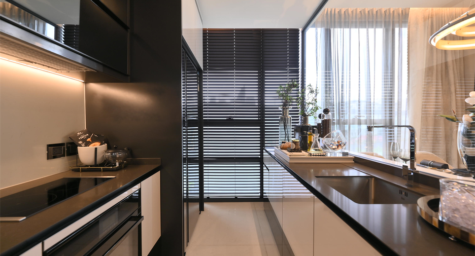 For sale 1 bed condo in Watthana, Bangkok