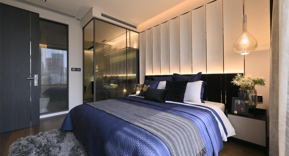 For sale 2 bedrooms condo in Watthana, Bangkok