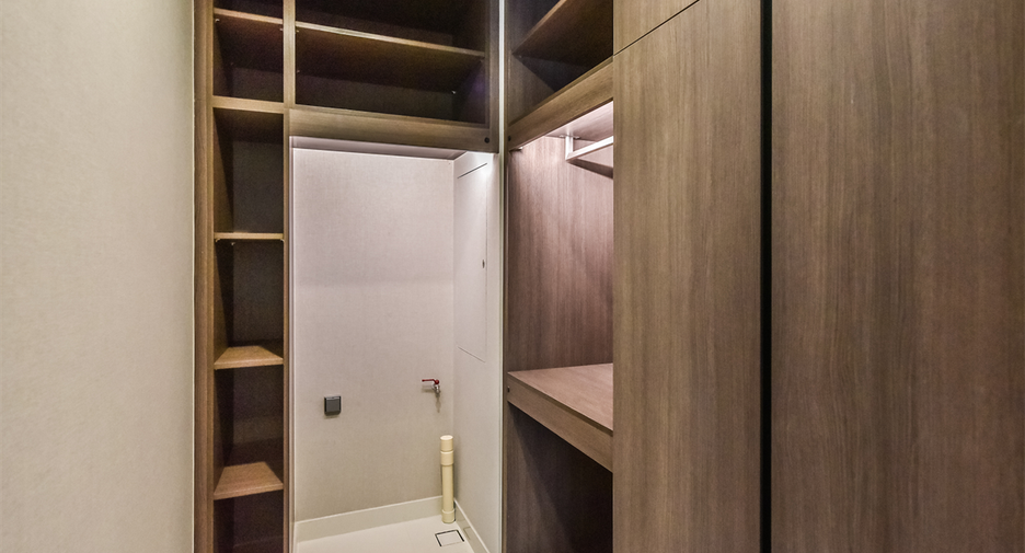 À vendre 3 chambres condo à Khlong Toei, Bangkok