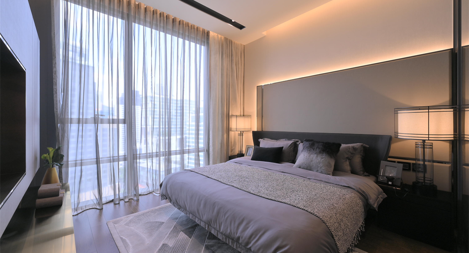For sale 2 bedrooms condo in Watthana, Bangkok