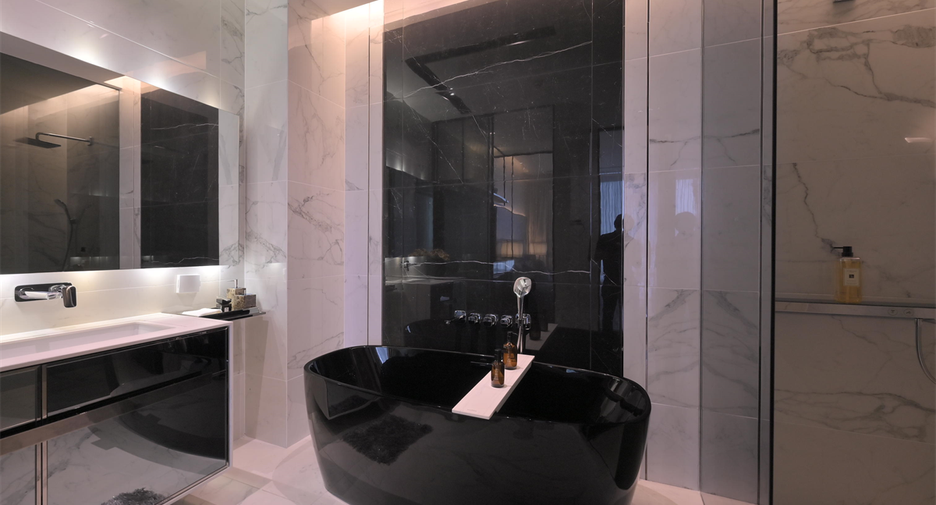 For sale 2 bedrooms condo in Watthana, Bangkok