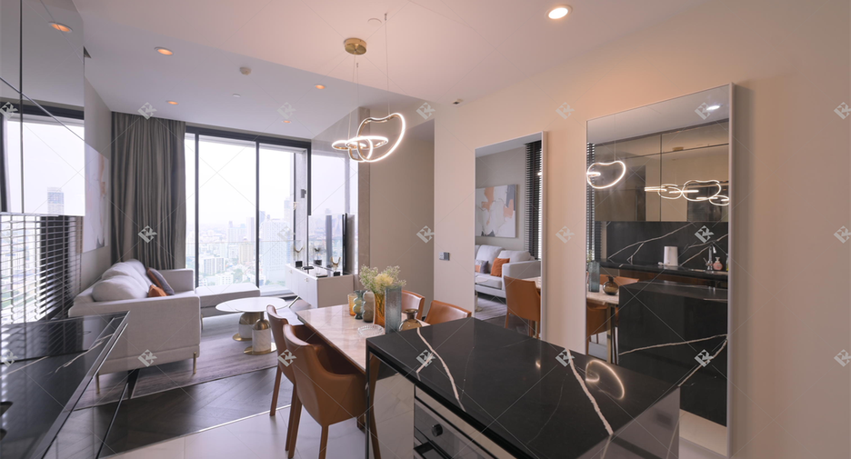 For rent 2 bedrooms condo in Khlong Toei, Bangkok