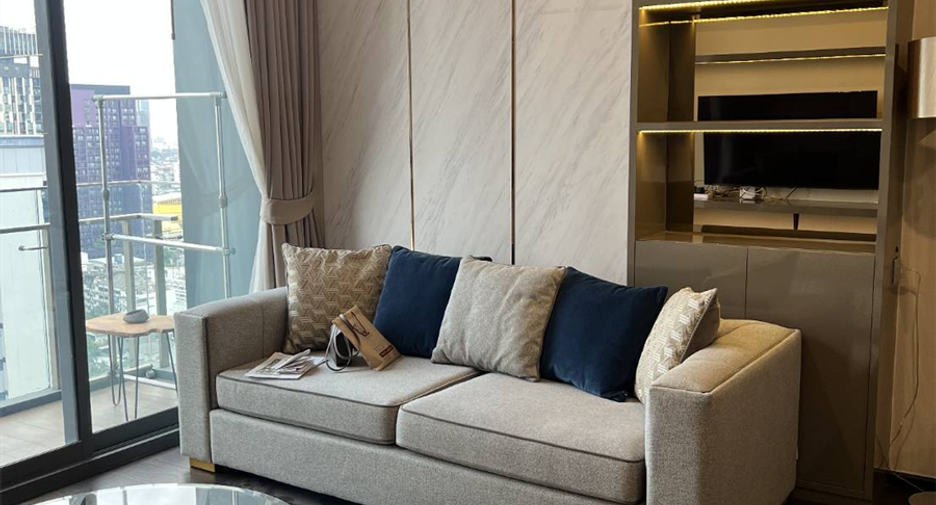 Condo en alquiler de 1 habitaciones en Khlong Toei, Bangkok