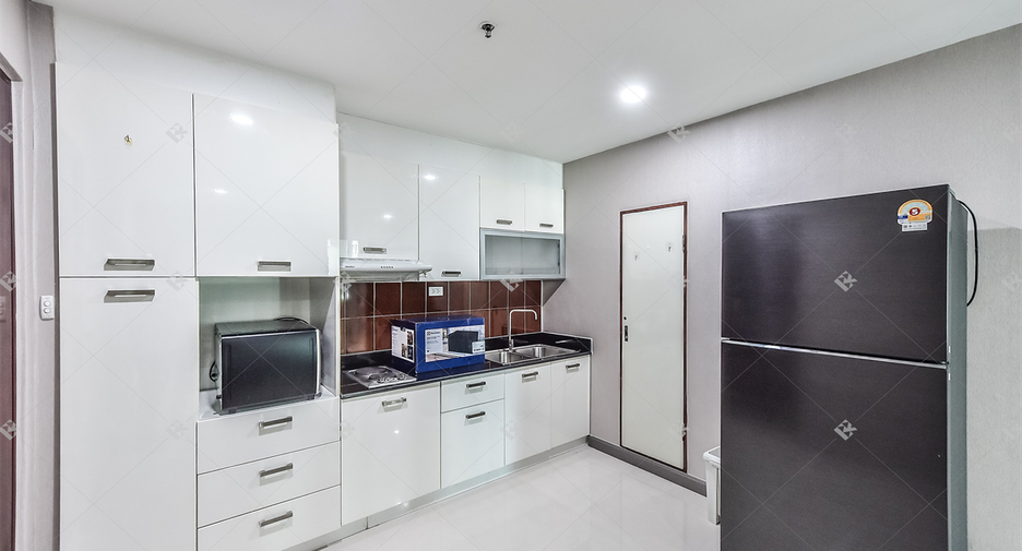 À louer 2 chambres condo à Watthana, Bangkok