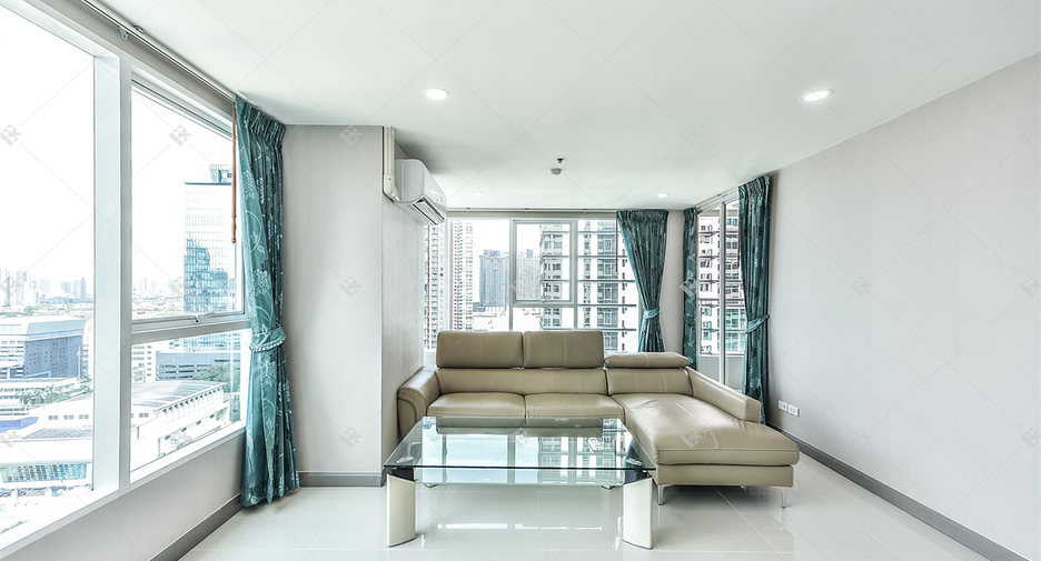 À louer 2 chambres condo à Watthana, Bangkok