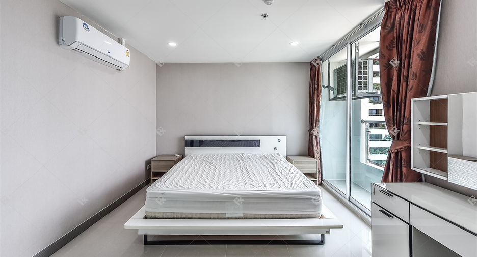 À louer 2 chambres condo à Watthana, Bangkok