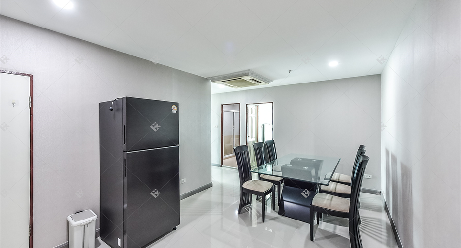 À louer 2 chambres condo à Watthana, Bangkok