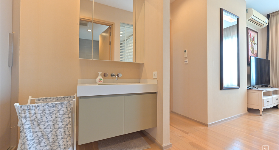 For rent 2 ベッドルーム condo in Khlong Toei, Bangkok