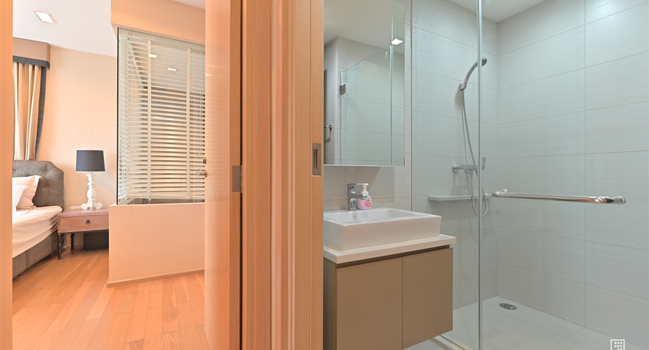 For rent 2 ベッドルーム condo in Khlong Toei, Bangkok