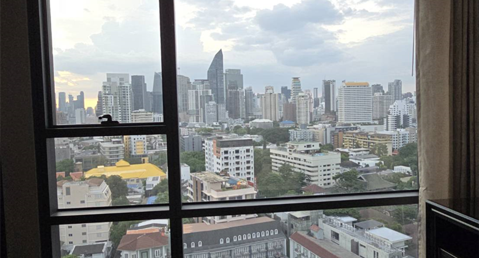 For rent 2 ベッドルーム condo in Watthana, Bangkok
