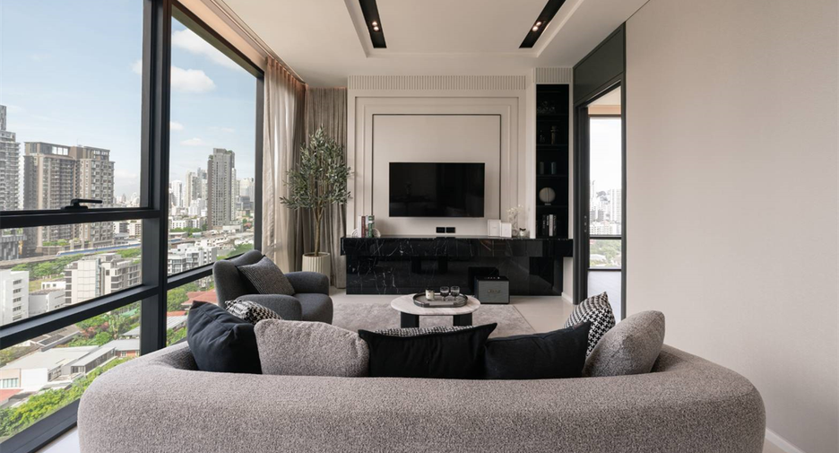 For rent 2 ベッドルーム condo in Watthana, Bangkok