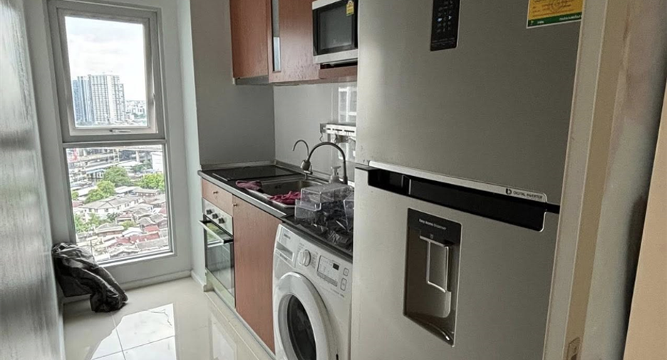For rent 2 bedrooms condo in Khlong Toei, Bangkok