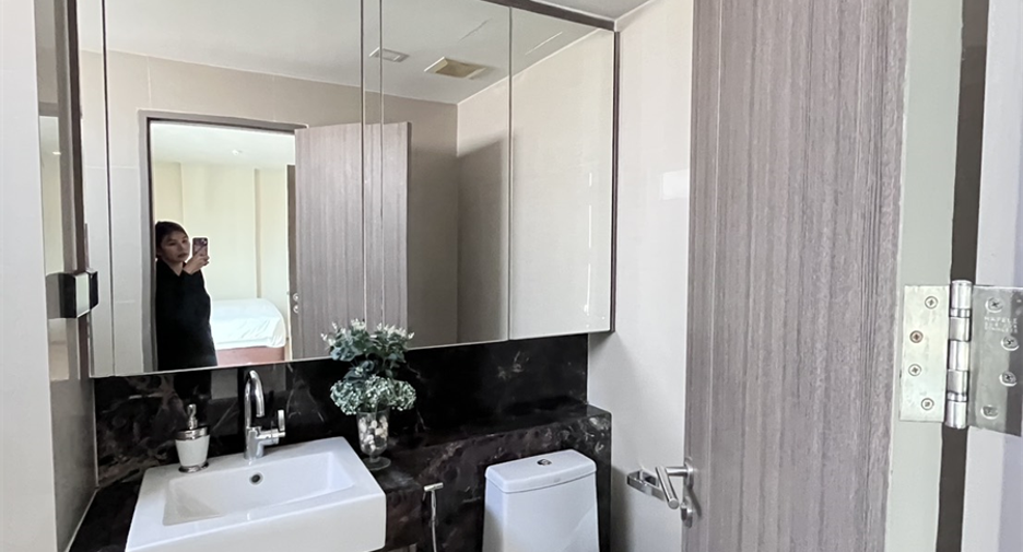 Condo en alquiler de 2 habitaciones en Watthana, Bangkok