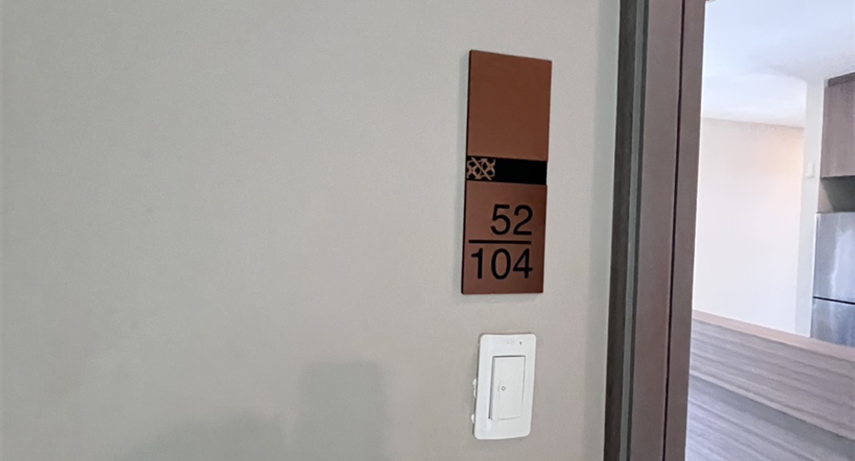 Condo en alquiler de 2 habitaciones en Watthana, Bangkok