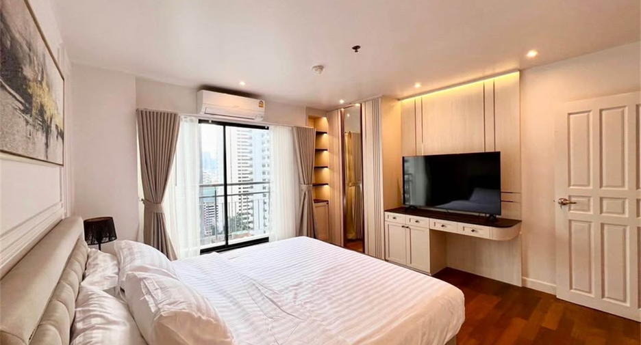 Wohnung zur Miete mit 3 Zimmer in Watthana, Bangkok