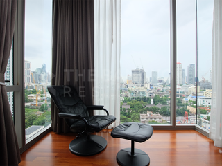 Condo en alquiler de 1 habitaciones en Khlong Toei, Bangkok