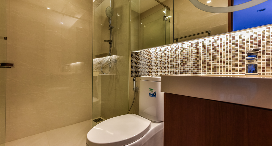 Condo en alquiler de 2 habitaciones en Thon Buri, Bangkok