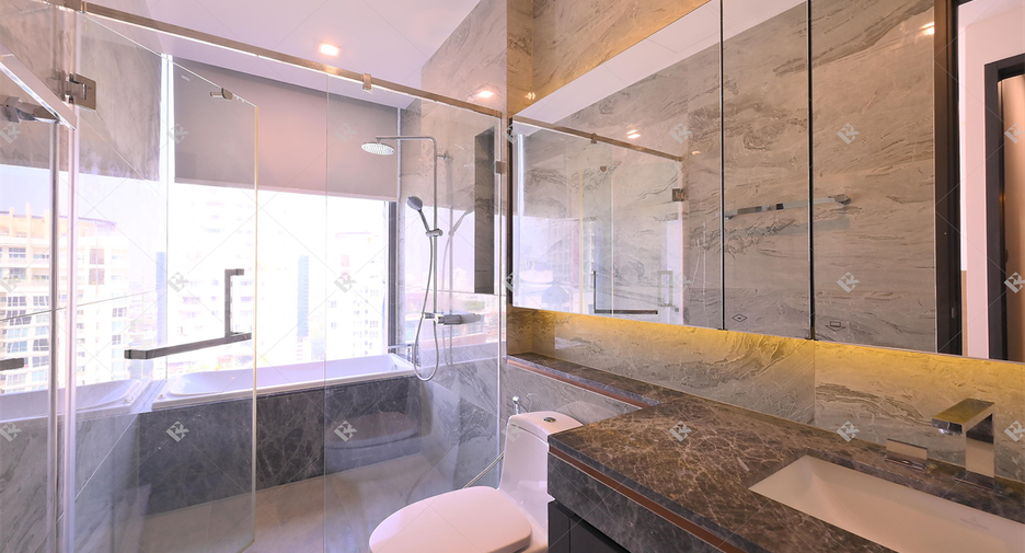 Condo en alquiler de 2 habitaciones en Khlong Toei, Bangkok