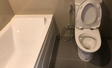 For rent 1 bed condo in Phra Khanong, Bangkok