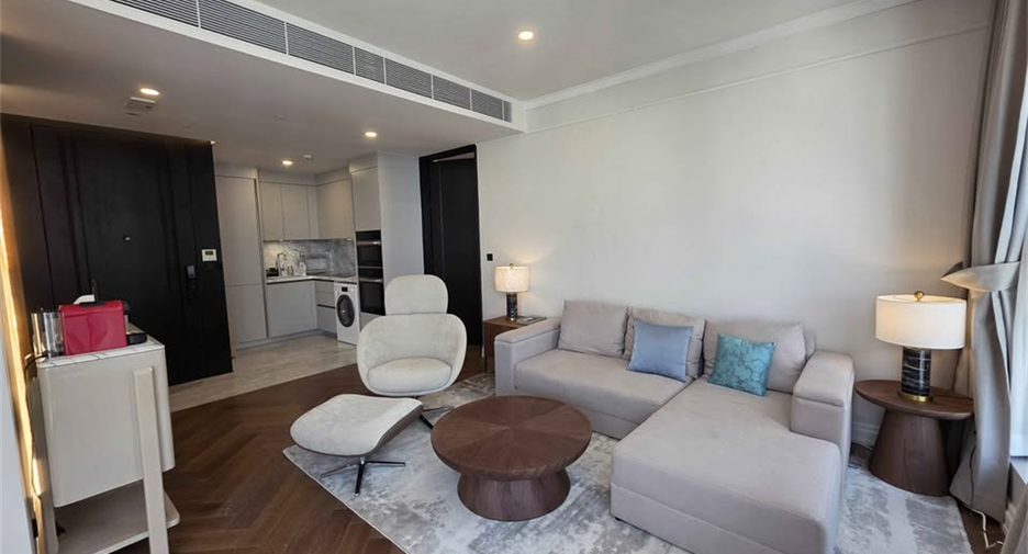 For rent 1 bed condo in Khlong Toei, Bangkok