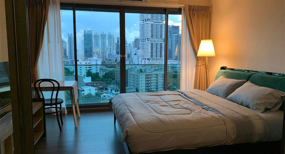 Condo en alquiler de 1 habitaciones en Khlong Toei, Bangkok