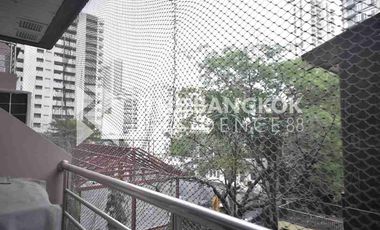 Wohnung zur Miete mit 2 Zimmer in Khlong Toei, Bangkok