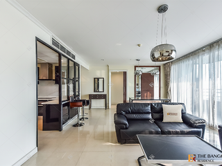 For rent 3 bedrooms condo in Bang Kho Laem, Bangkok