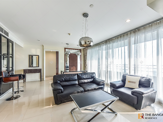 For rent 3 bedrooms condo in Bang Kho Laem, Bangkok