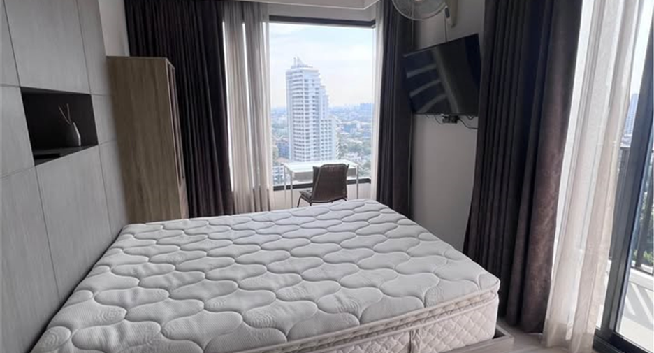 ให้เช่า 2 ห้องนอน คอนโด ใน วัฒนา, กรุงเทพฯ