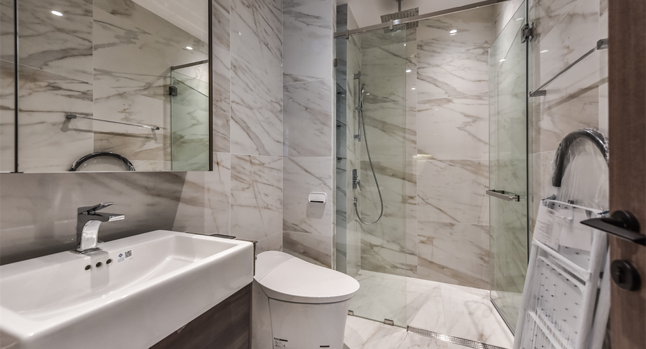 For rent 1 bed condo in Sathon, Bangkok