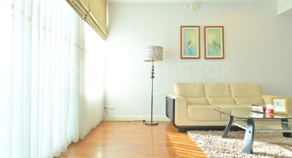 For rent 1 bed condo in Khlong Toei, Bangkok
