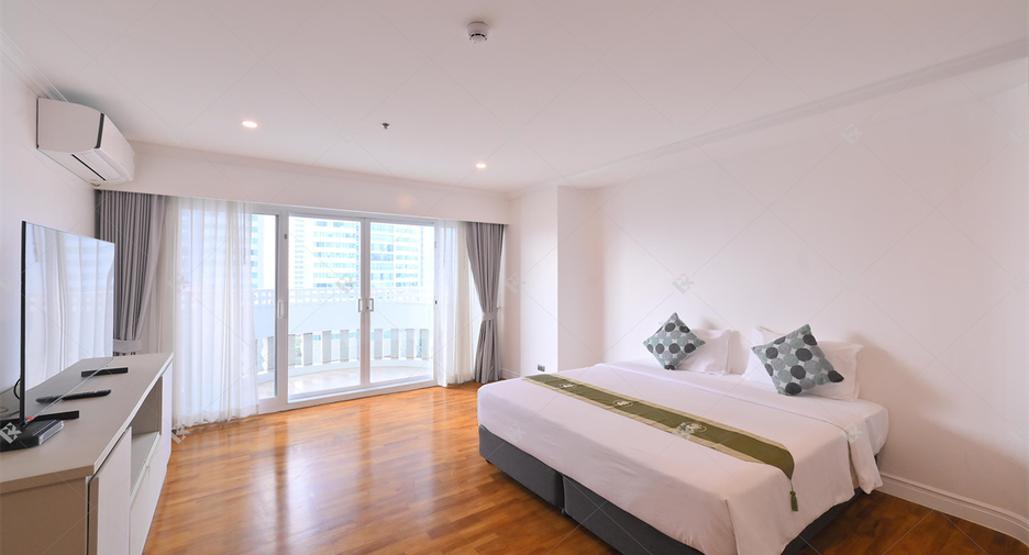 Wohnung zur Miete mit 3 Zimmer in Khlong Toei, Bangkok