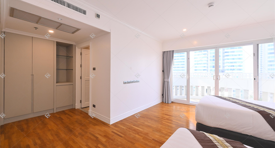 Wohnung zur Miete mit 3 Zimmer in Khlong Toei, Bangkok
