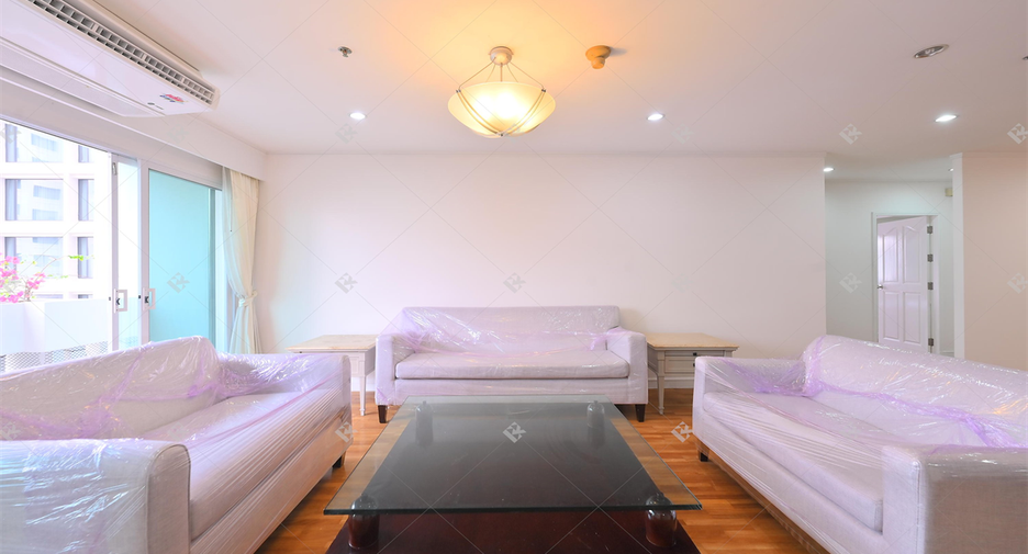 Wohnung zur Miete mit 3 Zimmer in Khlong Toei, Bangkok