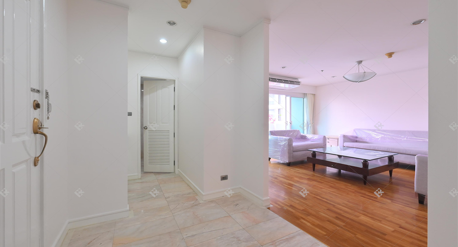 Wohnung zur Miete mit 3 Zimmer in Khlong Toei, Bangkok