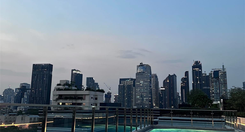 Wohnung zur Miete mit 2 Zimmer in Khlong Toei, Bangkok