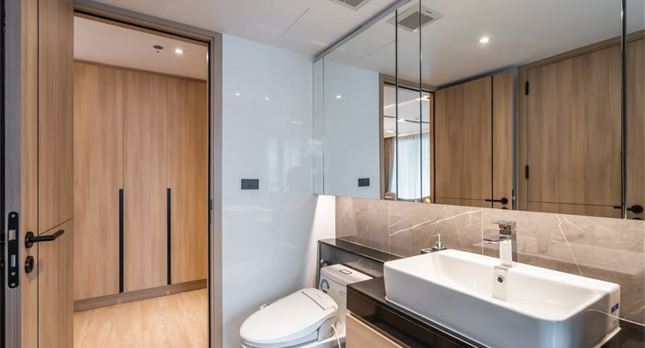 For rent 1 bed condo in Watthana, Bangkok
