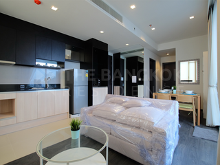 Wohnung zur Miete mit 2 Zimmer in Khlong Toei, Bangkok