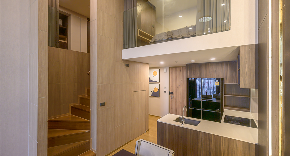 For rent 2 bedrooms condo in Watthana, Bangkok