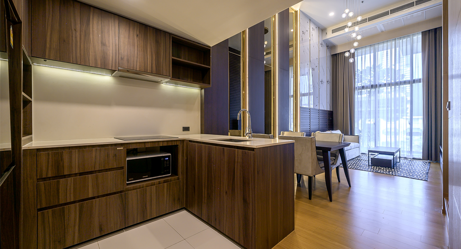 For rent 2 bedrooms condo in Watthana, Bangkok