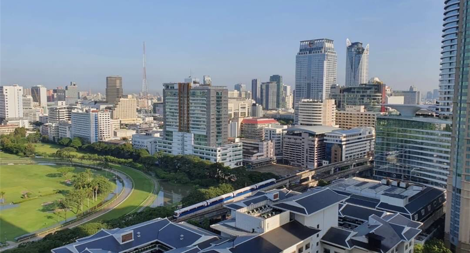 Condo en alquiler de 2 habitaciones en Pathum Wan, Bangkok