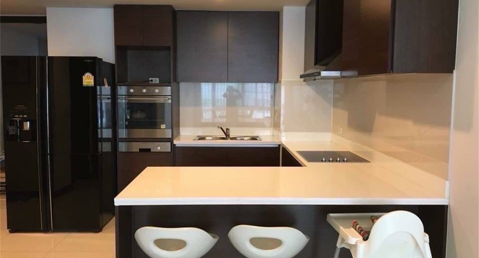Condo en alquiler de 2 habitaciones en Pathum Wan, Bangkok