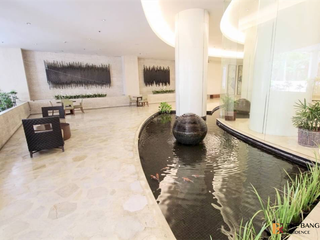 For rent 2 bedrooms condo in Pathum Wan, Bangkok