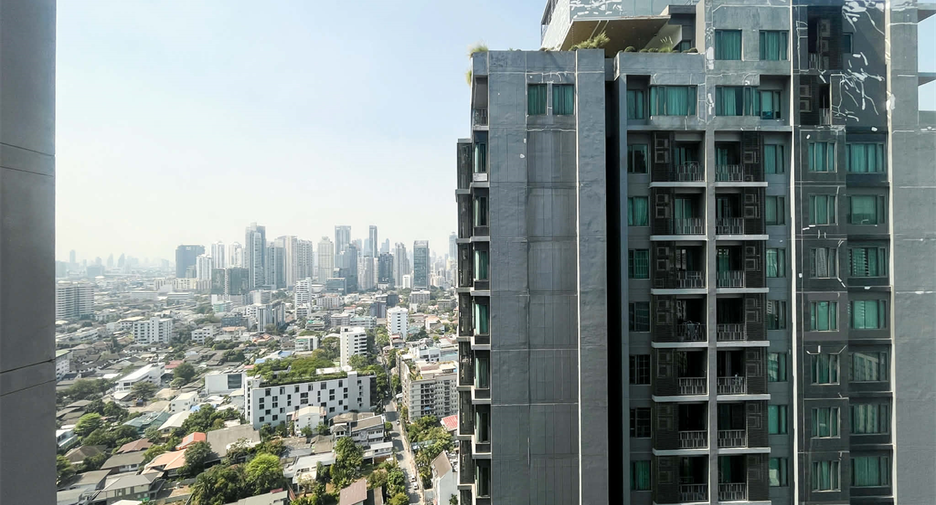 Condo en alquiler de 2 habitaciones en Khlong Toei, Bangkok