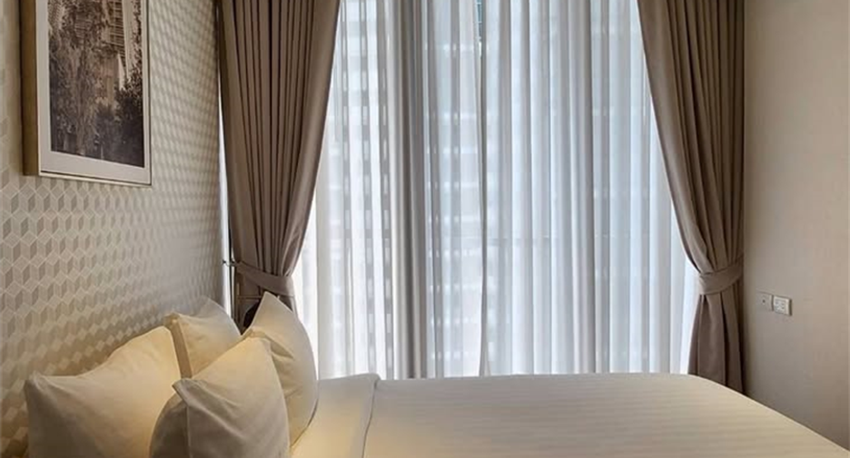 For rent 2 bedrooms condo in Khlong Toei, Bangkok