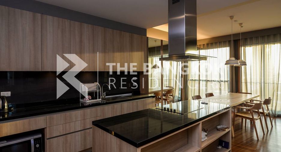 Condo en alquiler de 2 habitaciones en Yan Nawa, Bangkok
